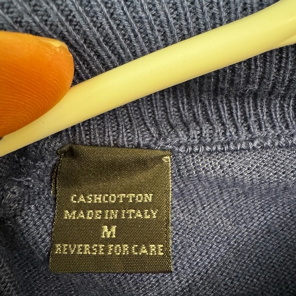 Saks fifth avenue sweater - Picture 3 of 4